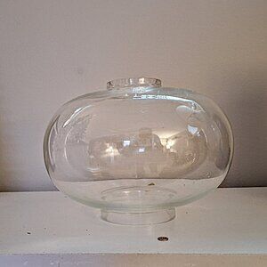 Onion Globe Lamp Shade 7" Diameter 5" High Very Good